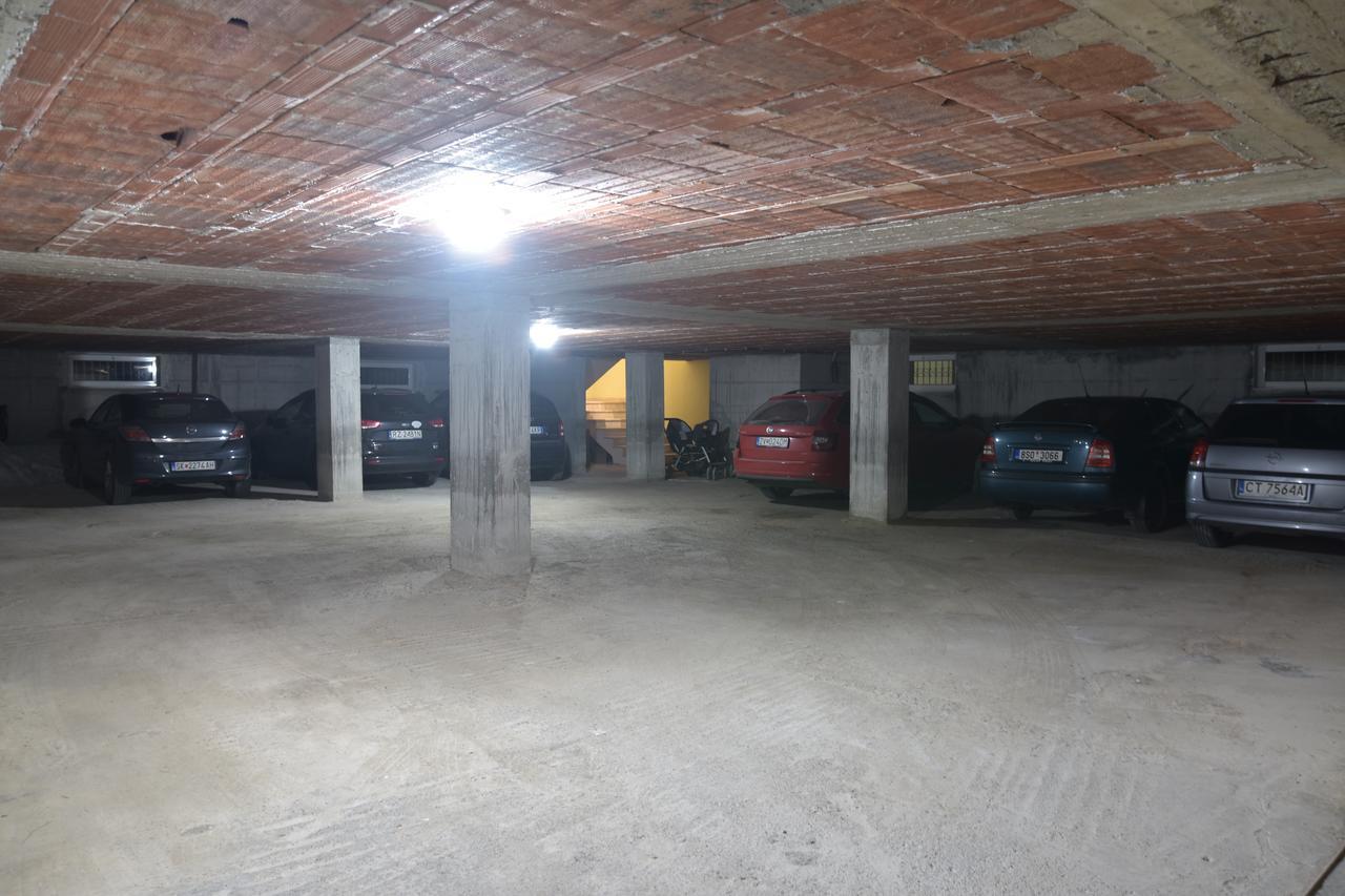 Airen Hotel Velipojë Zewnętrze zdjęcie