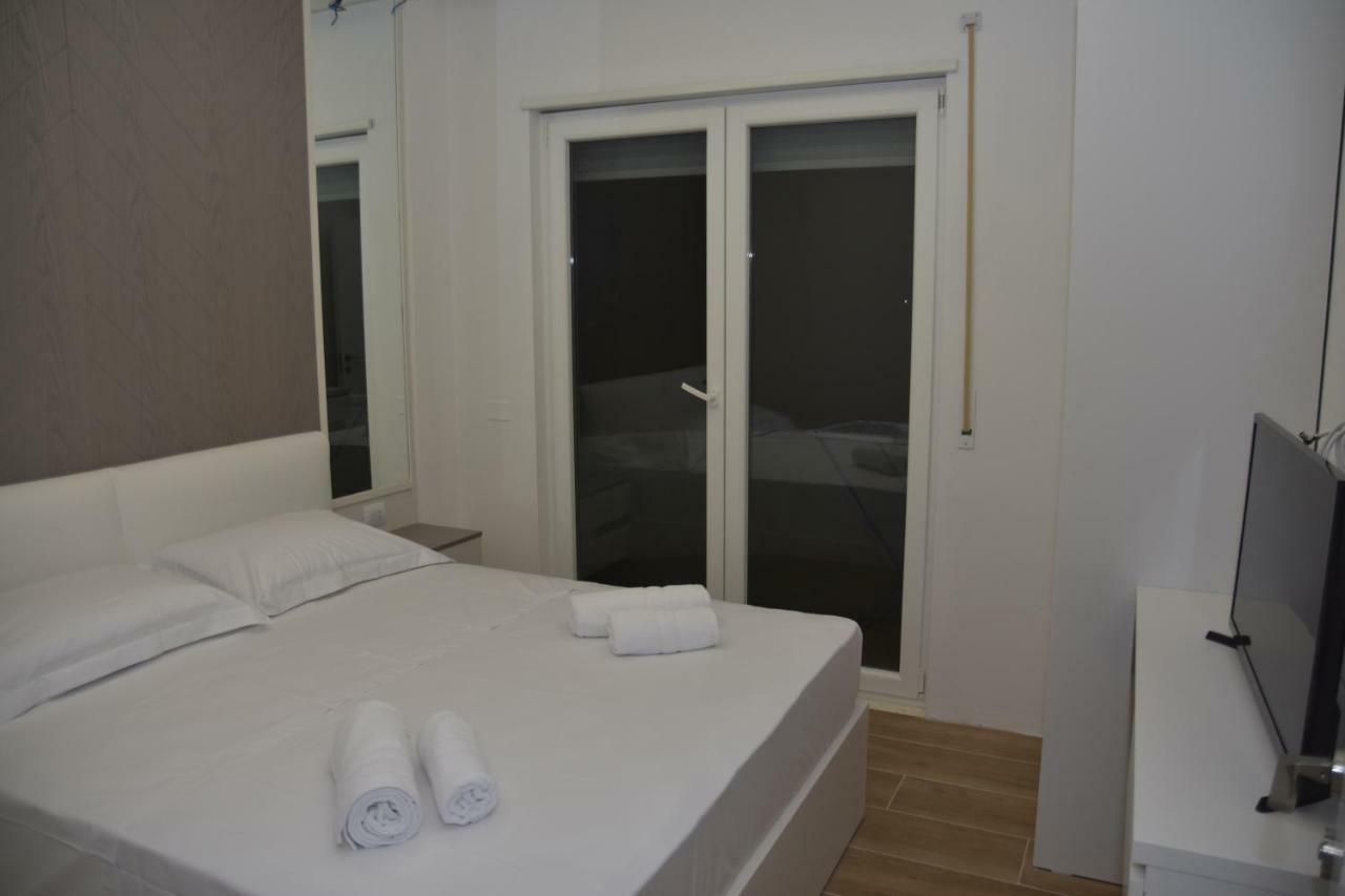 Airen Hotel Velipojë Zewnętrze zdjęcie